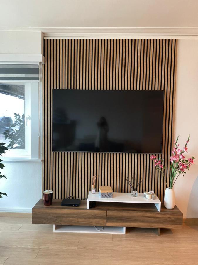 Spacious Apartment With Sea View Остенде Екстериор снимка