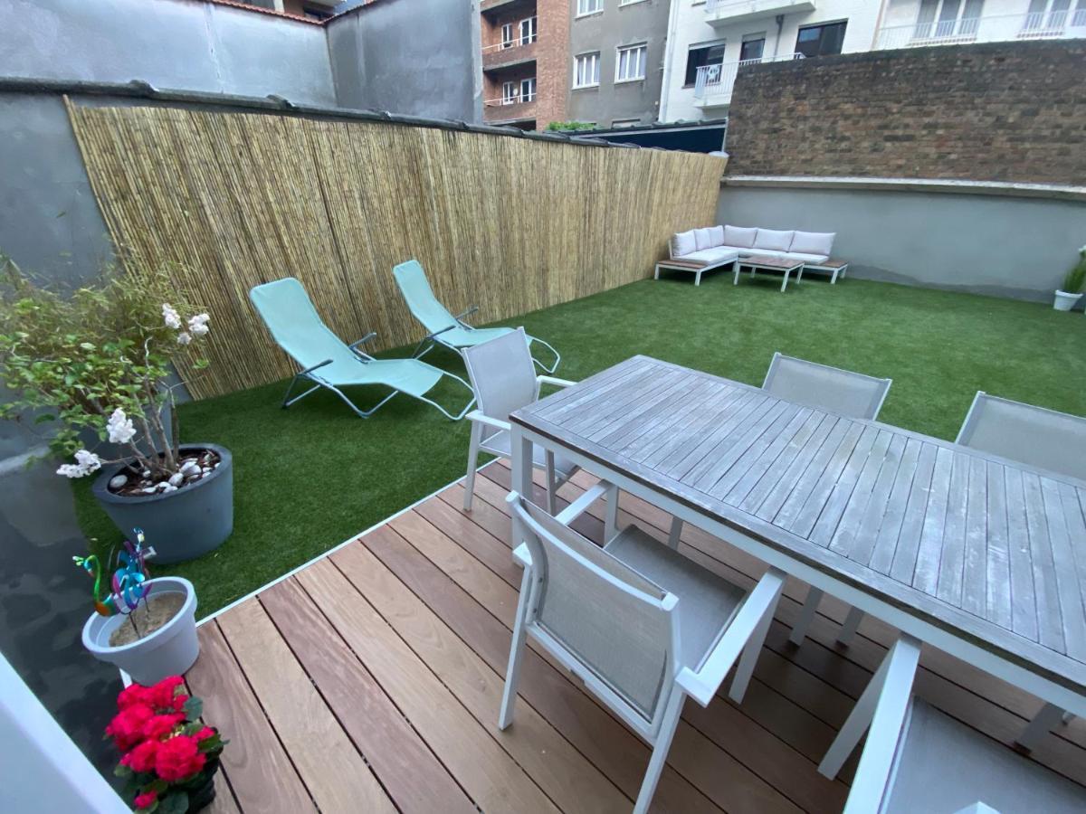 Spacious Apartment With Sea View Остенде Екстериор снимка